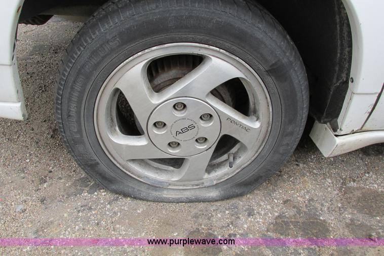 image for item F8602 1999 Pontiac Grand AM SE