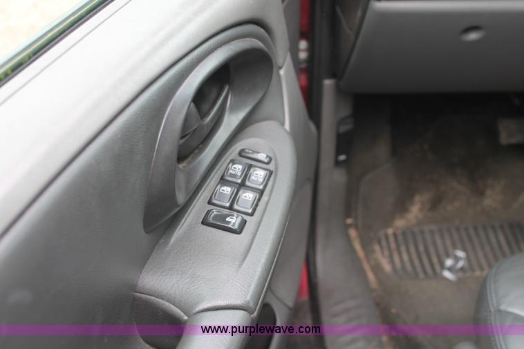 image for item W9440 2003 Chevrolet Trailblazer LS