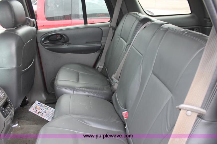 image for item W9440 2003 Chevrolet Trailblazer LS