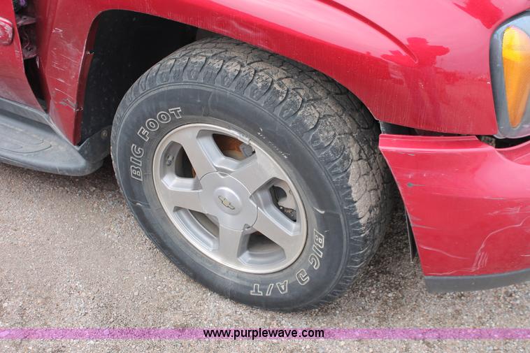 image for item W9440 2003 Chevrolet Trailblazer LS