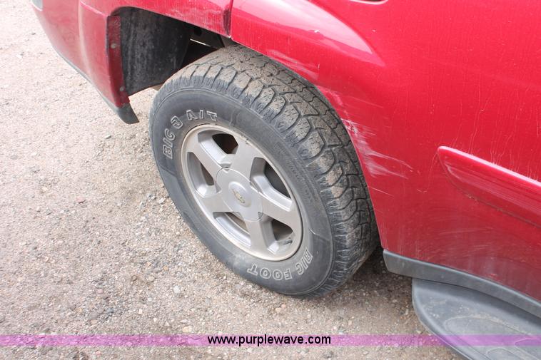 image for item W9440 2003 Chevrolet Trailblazer LS