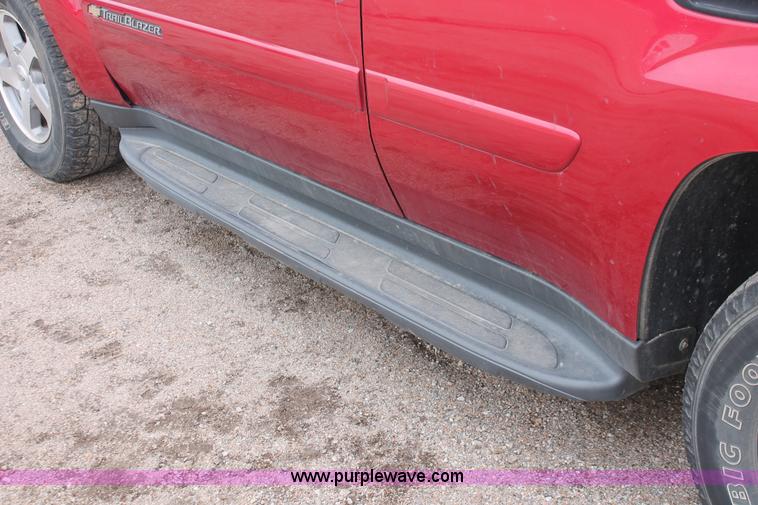 image for item W9440 2003 Chevrolet Trailblazer LS