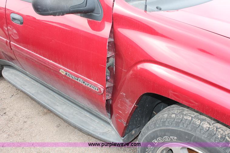 image for item W9440 2003 Chevrolet Trailblazer LS