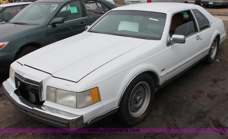 image for item W9441 1988 Lincoln Mark VII LSC