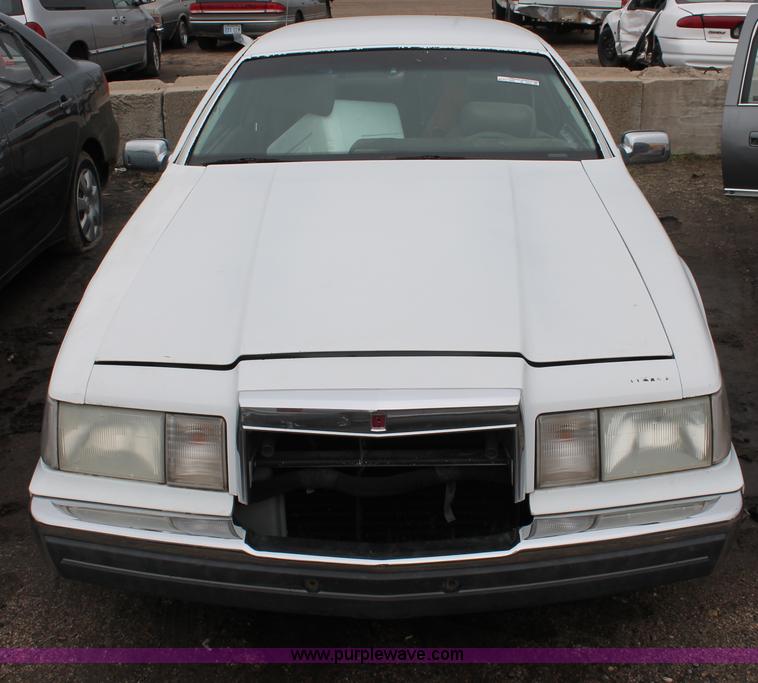 image for item W9441 1988 Lincoln Mark VII LSC