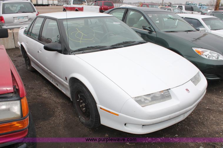image for item W9445 1994 Saturn SL SL2