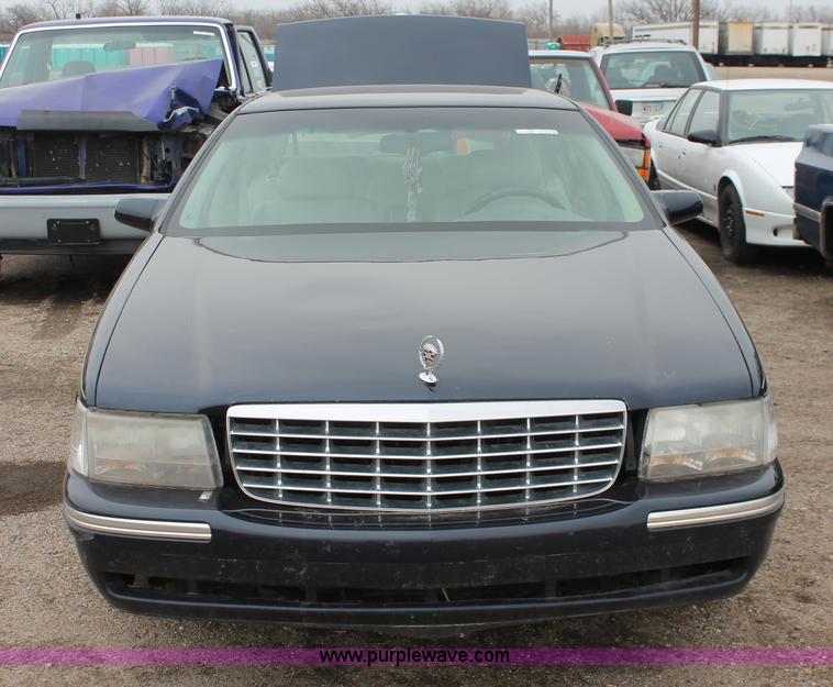 image for item W9448 1999 Cadillac DeVille