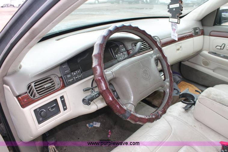image for item W9448 1999 Cadillac DeVille