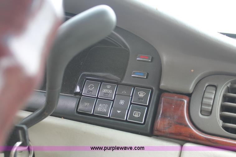 image for item W9448 1999 Cadillac DeVille