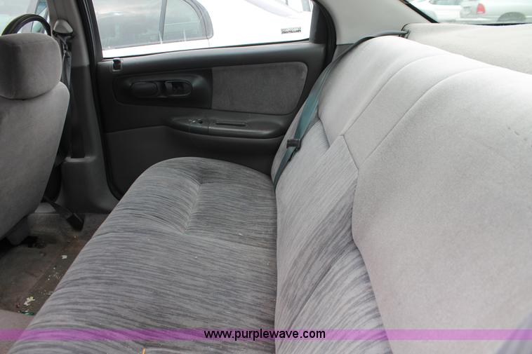 image for item W9450 1996 Dodge Intrepid