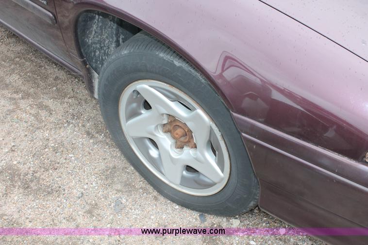 image for item W9450 1996 Dodge Intrepid