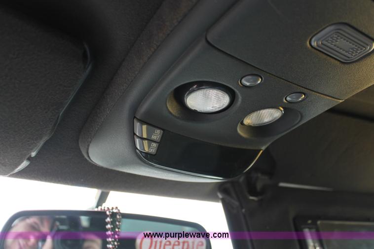 image for item W9453 1999 Chevrolet Blazer SUV