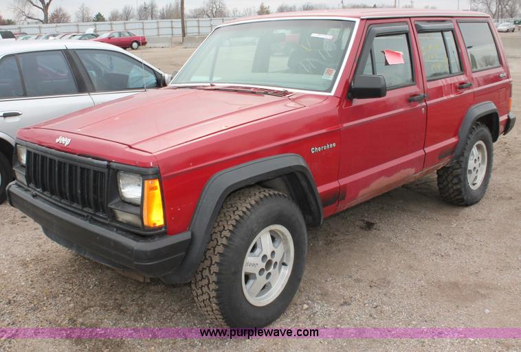 image for item W9460 1992 Jeep Cherokee