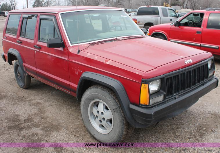 image for item W9460 1992 Jeep Cherokee