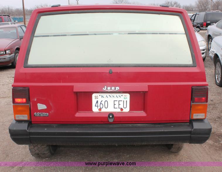 image for item W9460 1992 Jeep Cherokee
