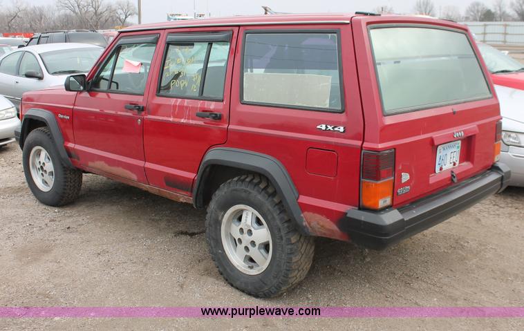 image for item W9460 1992 Jeep Cherokee