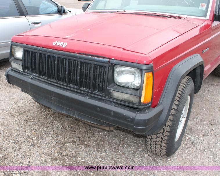 image for item W9460 1992 Jeep Cherokee