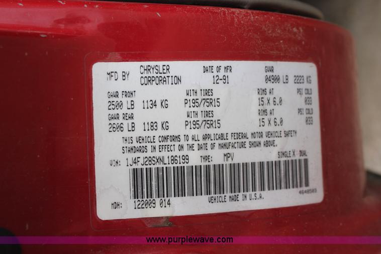 image for item W9460 1992 Jeep Cherokee