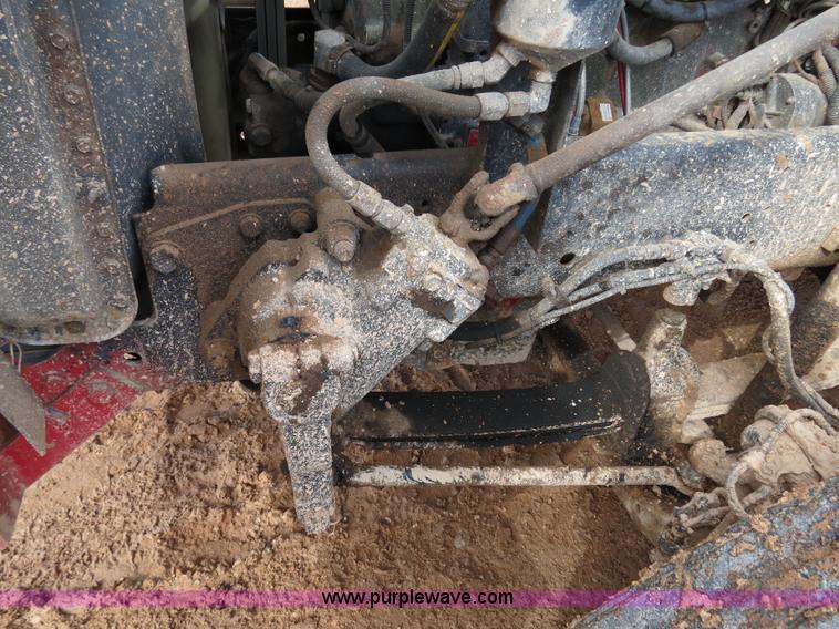 image for item B4655 1995 Freightliner FLD120 semi truck