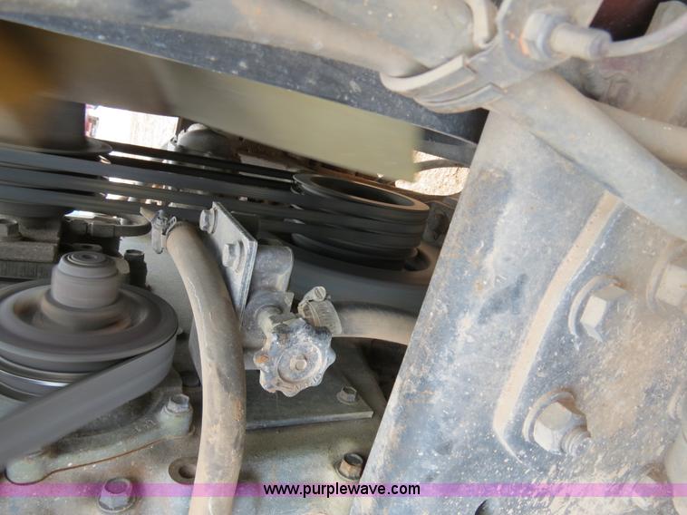 image for item B4656 1994 Freightliner FLD120 semi truck