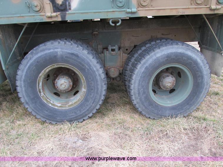 image for item E2828 1985 Am General M925 military truck