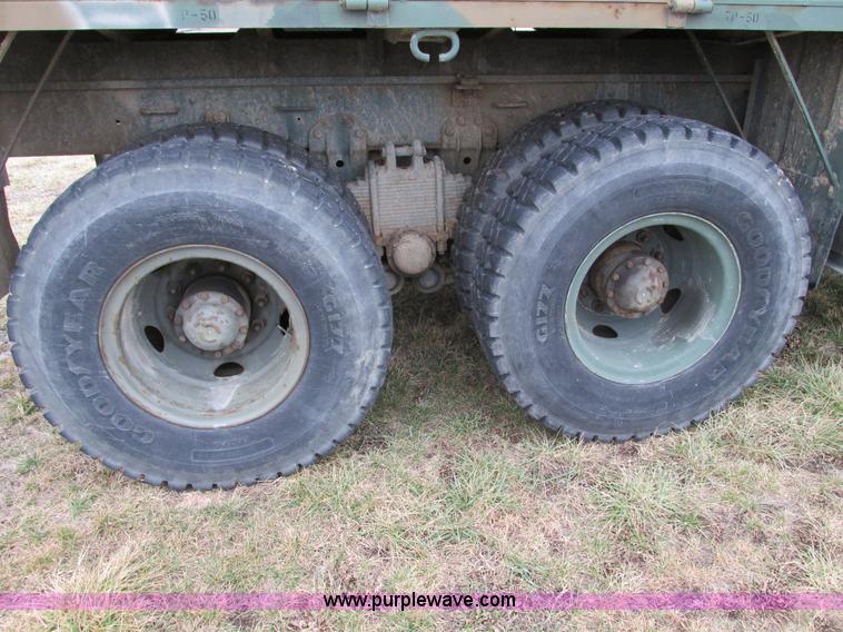 image for item E2828 1985 Am General M925 military truck