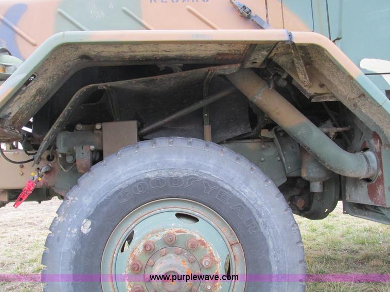 image for item E2828 1985 Am General M925 military truck