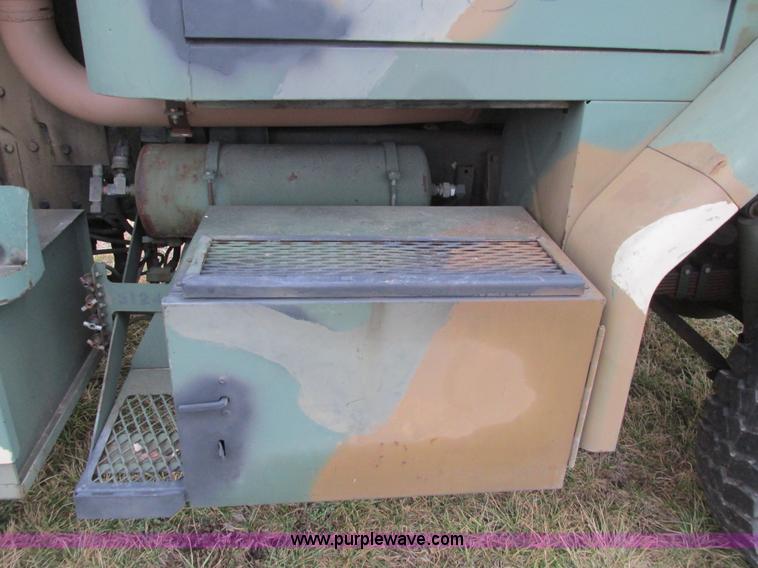 image for item E2828 1985 Am General M925 military truck
