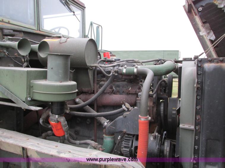 image for item E2828 1985 Am General M925 military truck