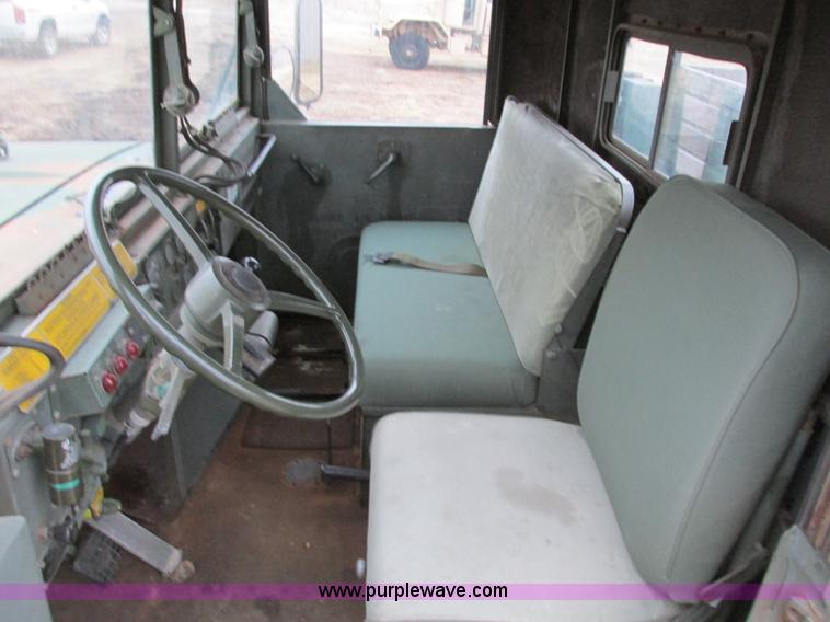 image for item E2828 1985 Am General M925 military truck