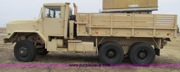 image for item E2830 1985 Am General M923 military truck