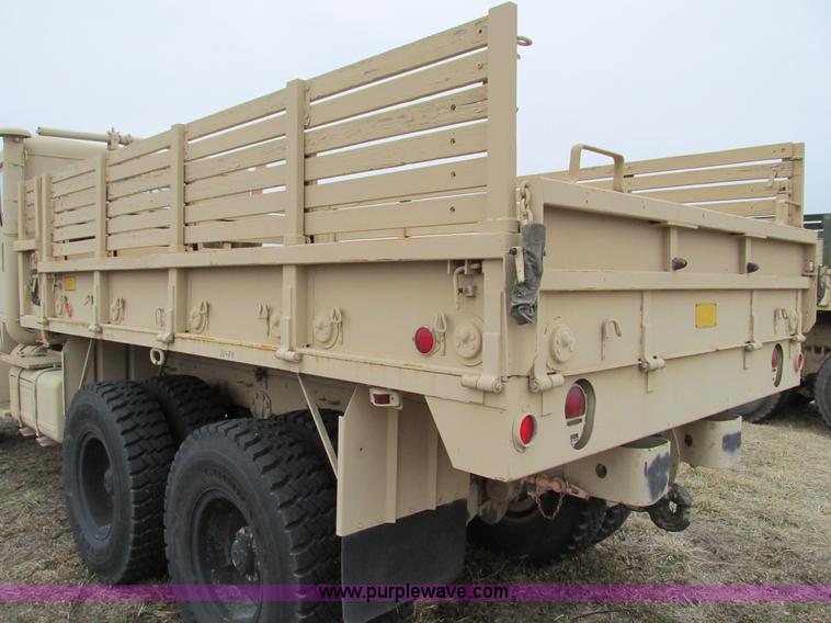 image for item E2830 1985 Am General M923 military truck
