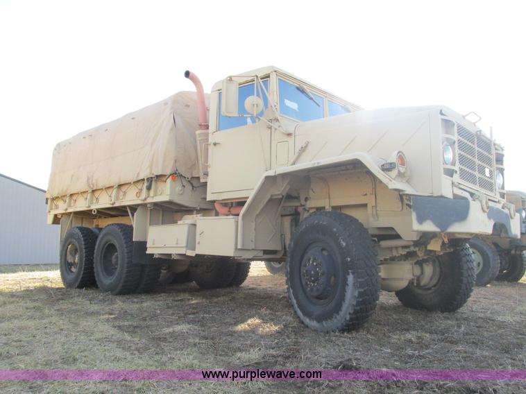 image for item E2830 1985 Am General M923 military truck