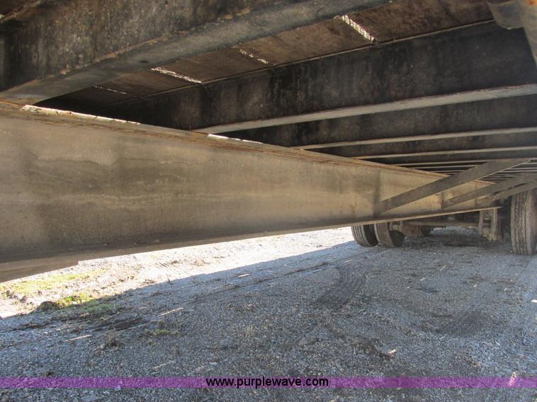 image for item E7107 2004 Felling DA412 trailer