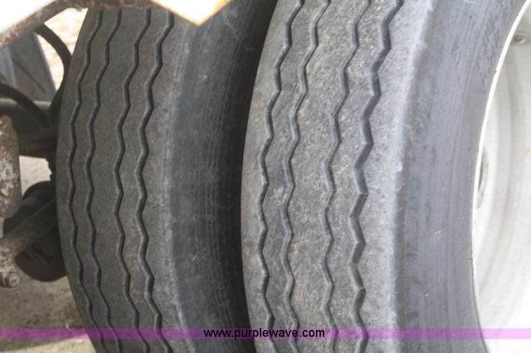 image for item F2825 1993 Timpte double hopper grain trailer