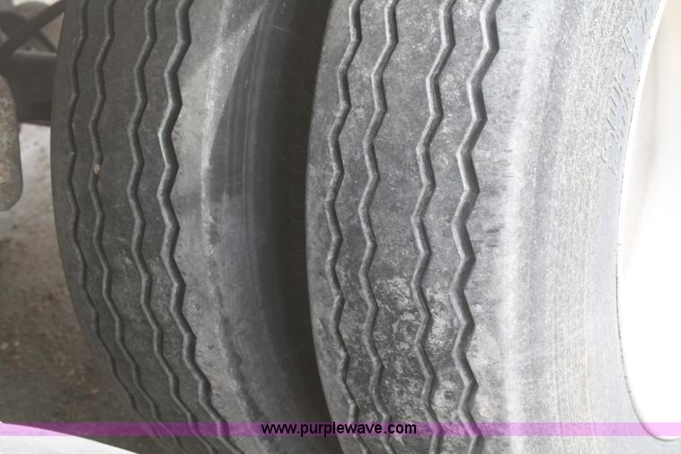 image for item F2825 1993 Timpte double hopper grain trailer