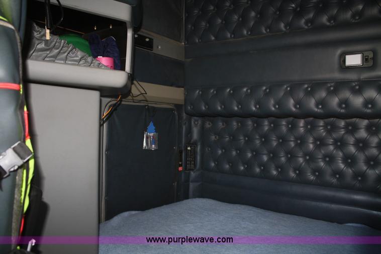 image for item F2831 2000 Kenworth W900B semi truck