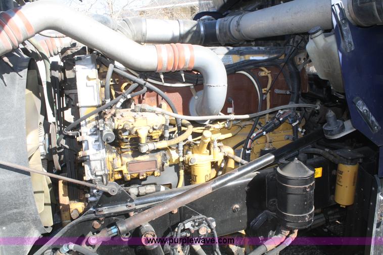 image for item F2831 2000 Kenworth W900B semi truck