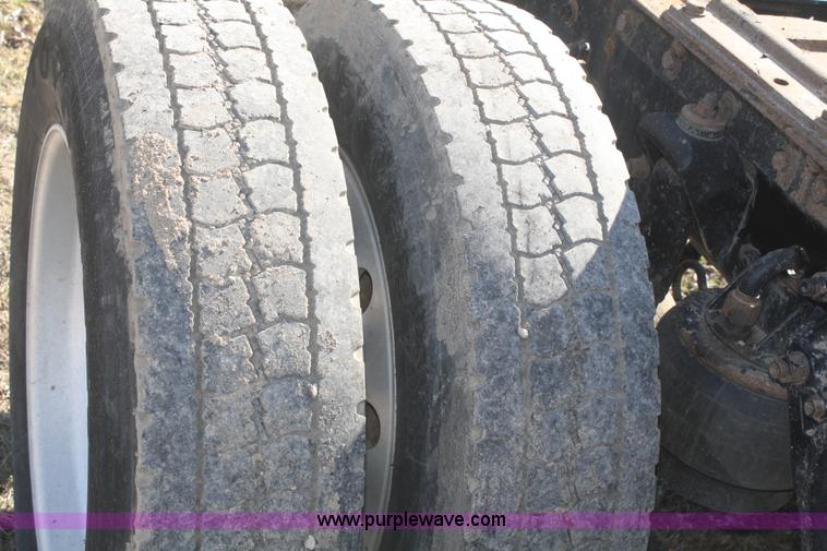 image for item F2831 2000 Kenworth W900B semi truck