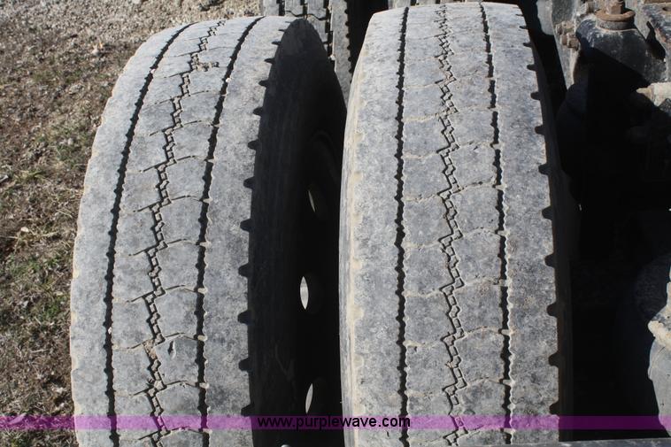 image for item F2831 2000 Kenworth W900B semi truck