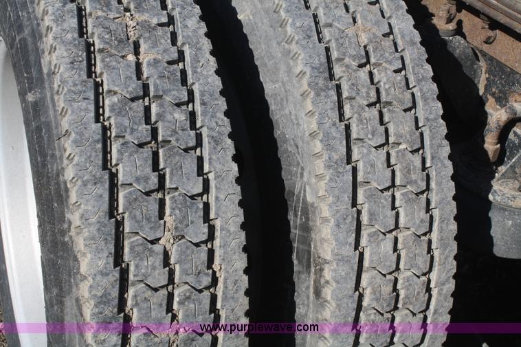 image for item F2831 2000 Kenworth W900B semi truck