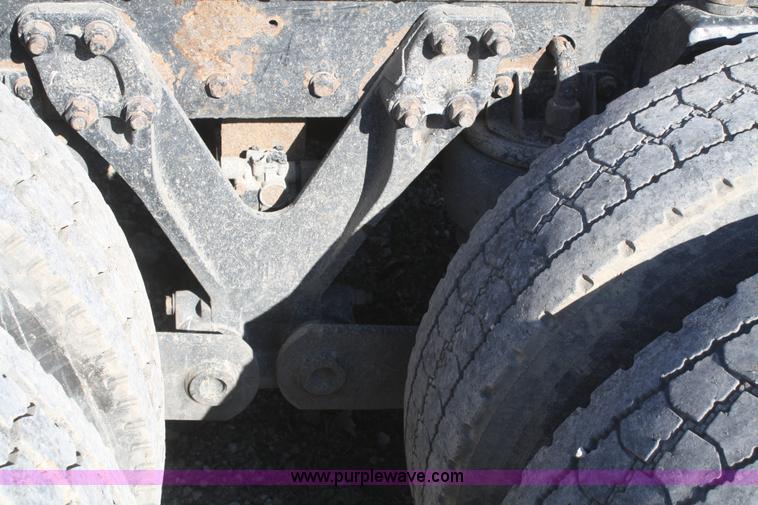 image for item F2831 2000 Kenworth W900B semi truck