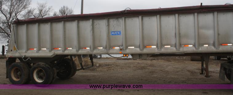 image for item F2954 1997 Mate 38' aluminum end dump trailer