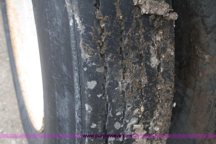 image for item F2954 1997 Mate 38' aluminum end dump trailer