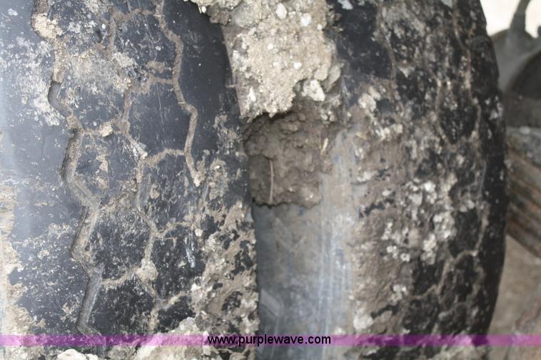 image for item F2954 1997 Mate 38' aluminum end dump trailer