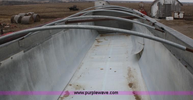 image for item F2954 1997 Mate 38' aluminum end dump trailer