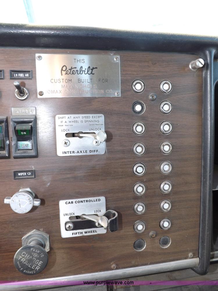 image for item F6430 1981 Peterbilt 359 service truck