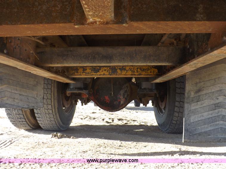 image for item F6430 1981 Peterbilt 359 service truck