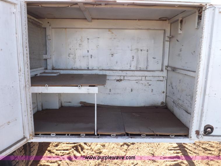 image for item F6430 1981 Peterbilt 359 service truck