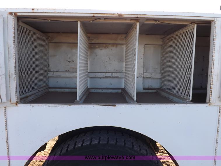 image for item F6430 1981 Peterbilt 359 service truck